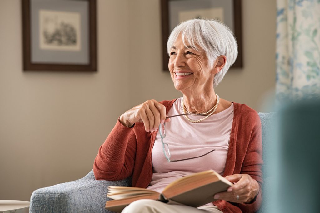 benefits of senior living in home like environment